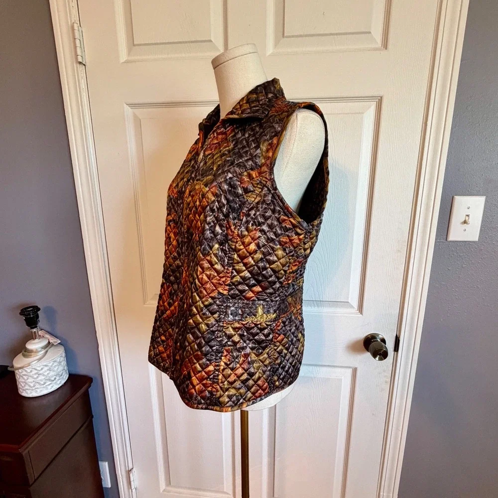 Chicos Quilted Zip Front Vest Womens 1 Medium Fall Abstract Print Copper Gold